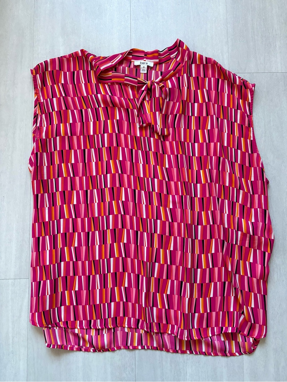 Bar III Hot Pink Geometric Tie-Neck Sleeveless Blouse